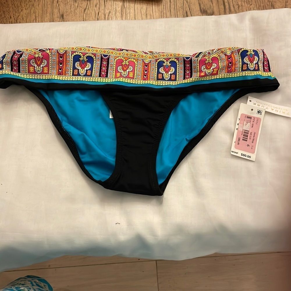 TRINA TURK BIKINI BOTTOM.  NEW
